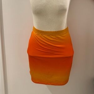 Pretty Little Thing skirt